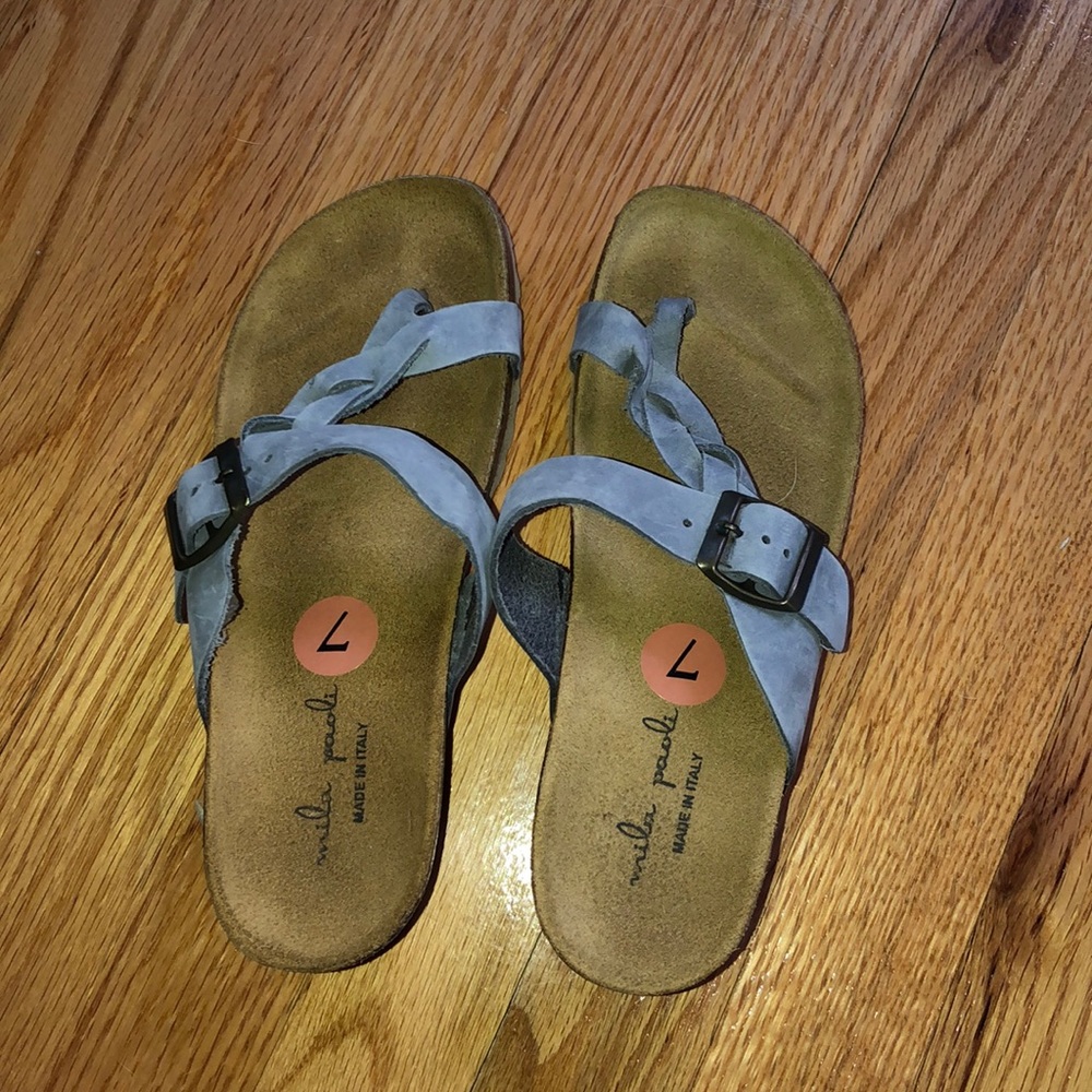 Toed sandals